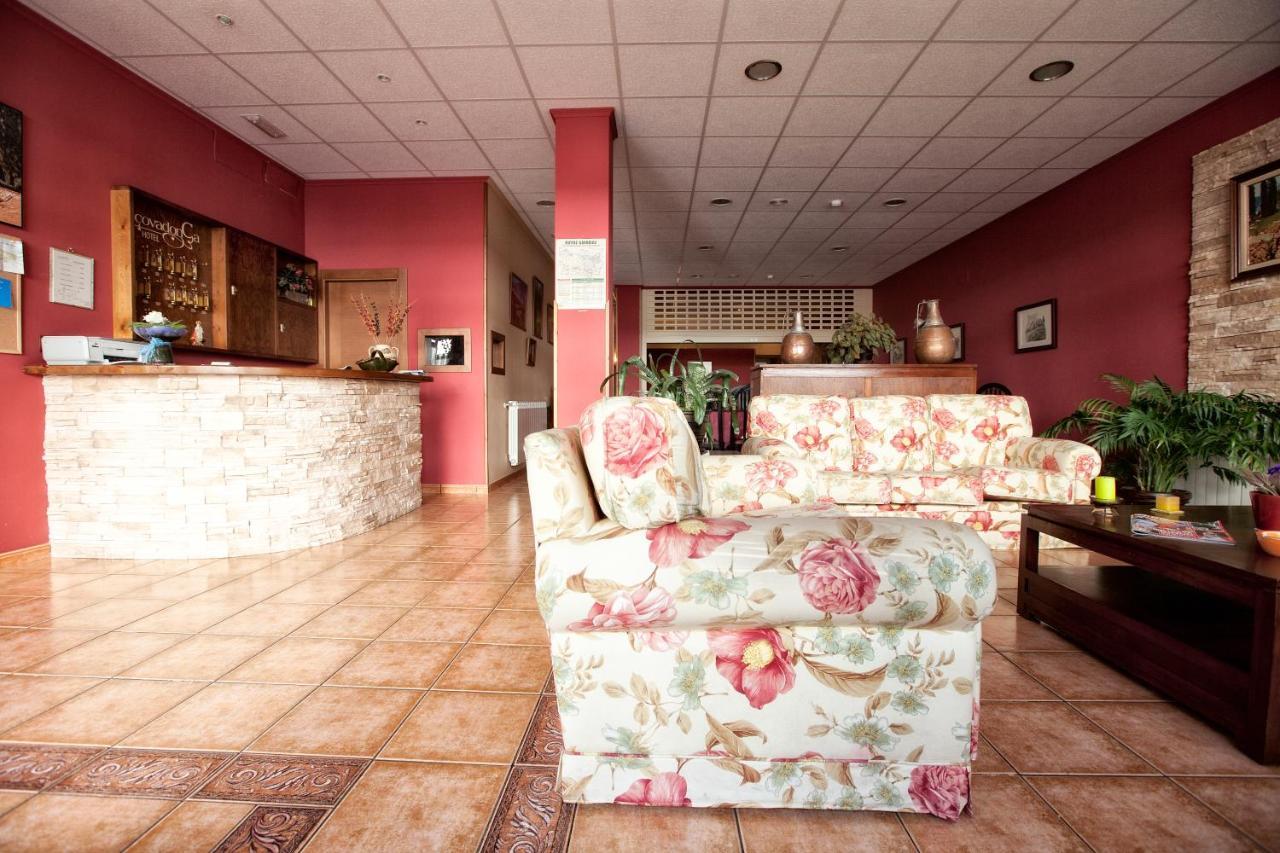 Alojamiento Covadonga Onís Exterior foto